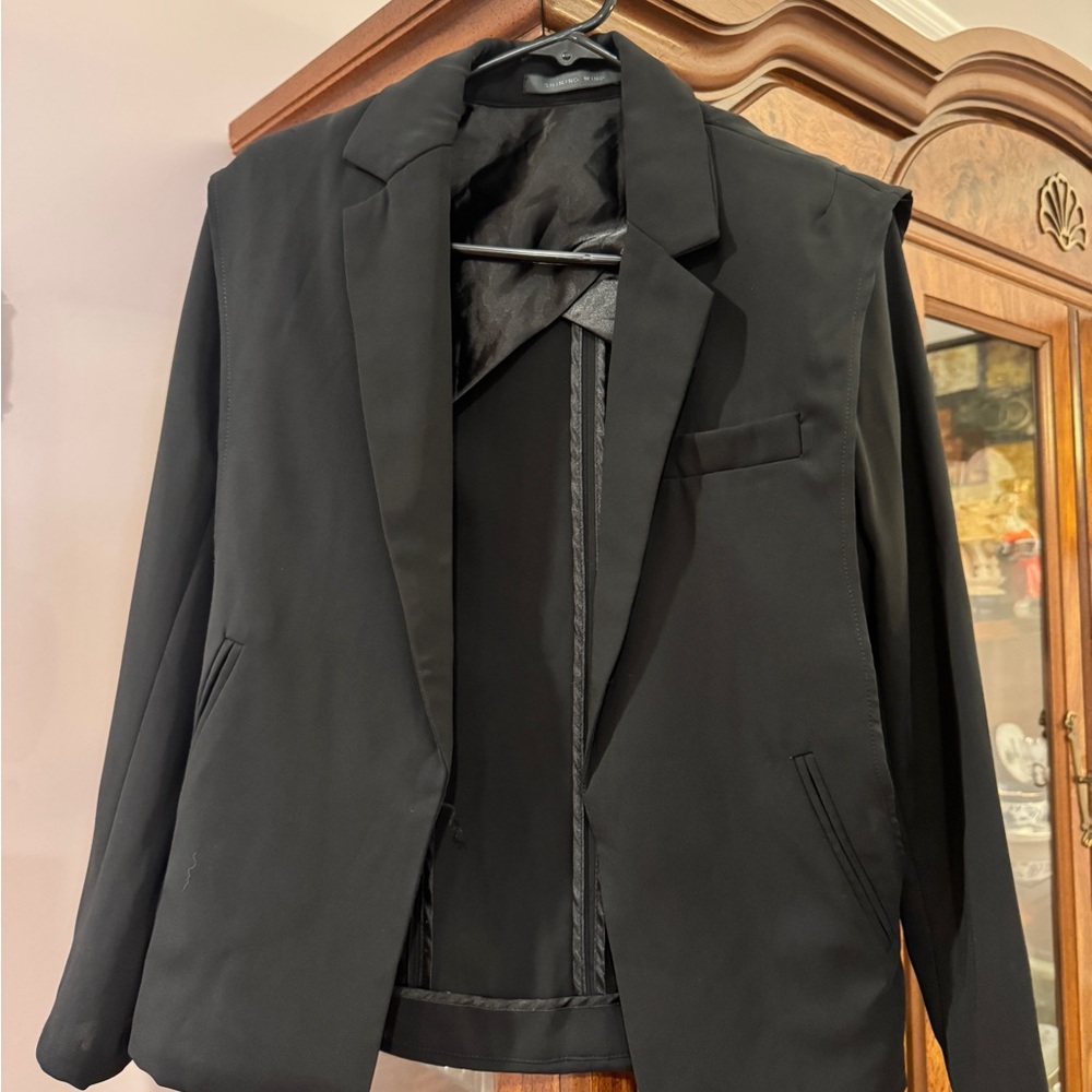 Shining Wing women dress coat Size small Size S Color Black.